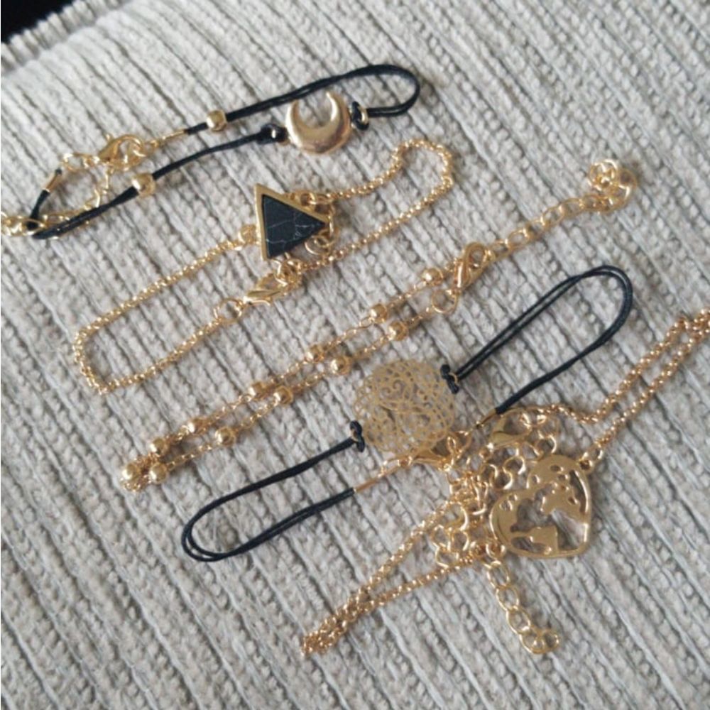 Bohemian Bracelet Set For women different shspes y - Picture 2 of 2